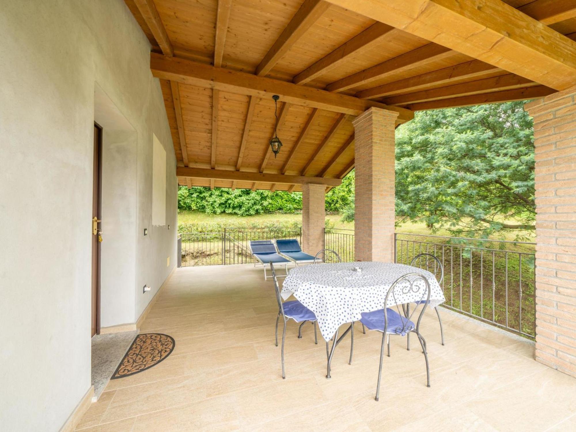 Apartment Tondo-2 By Interhome Castelveccana Exterior photo