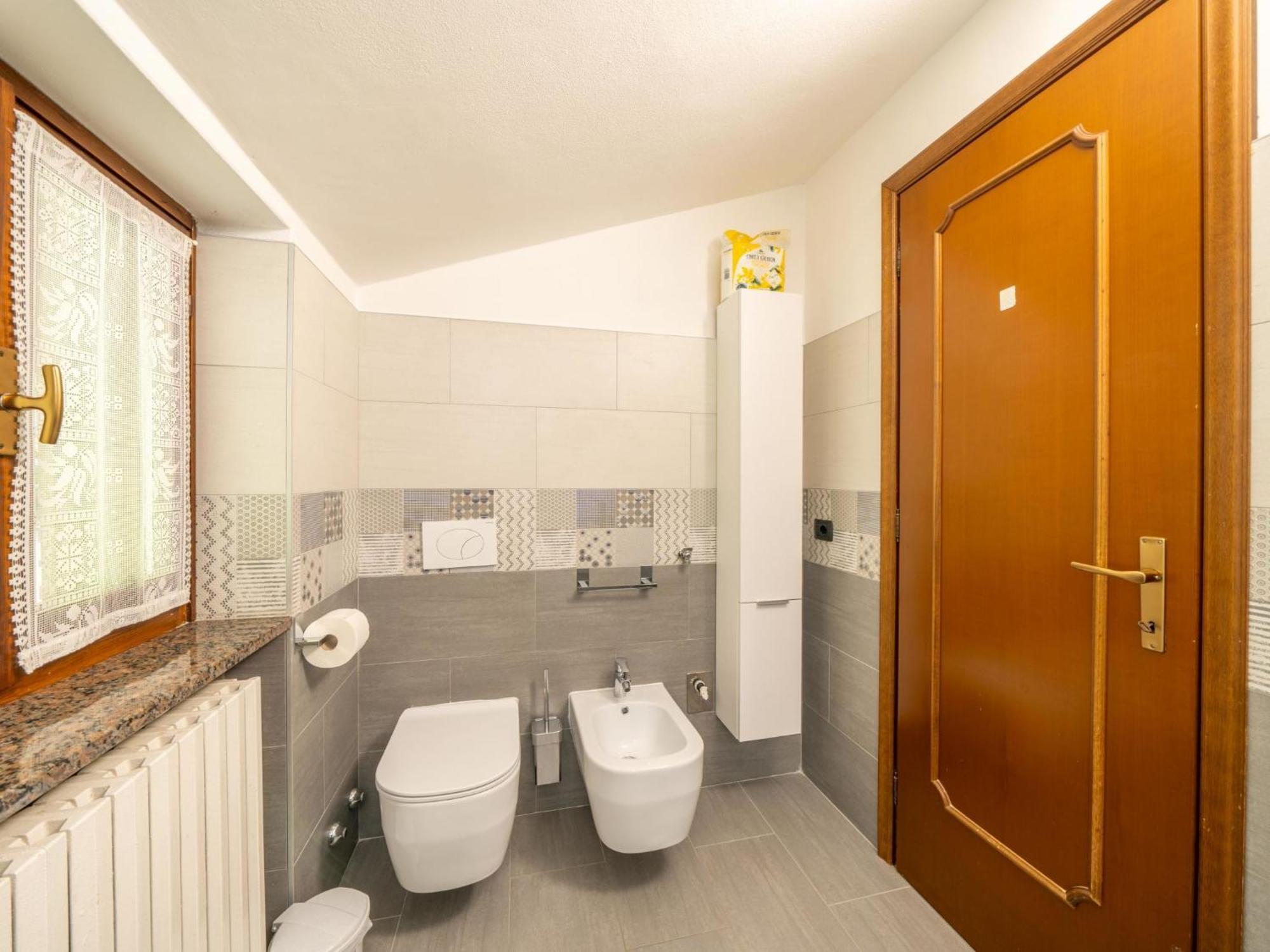 Apartment Tondo-2 By Interhome Castelveccana Exterior photo